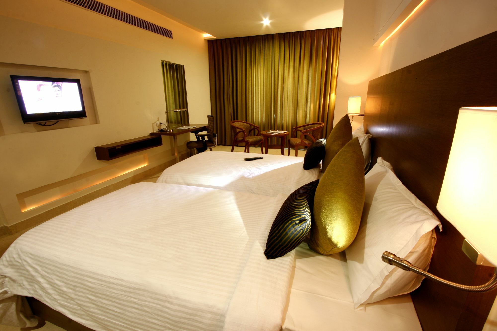 Time Square - The Landmark Hotel Hyderabad Exterior foto